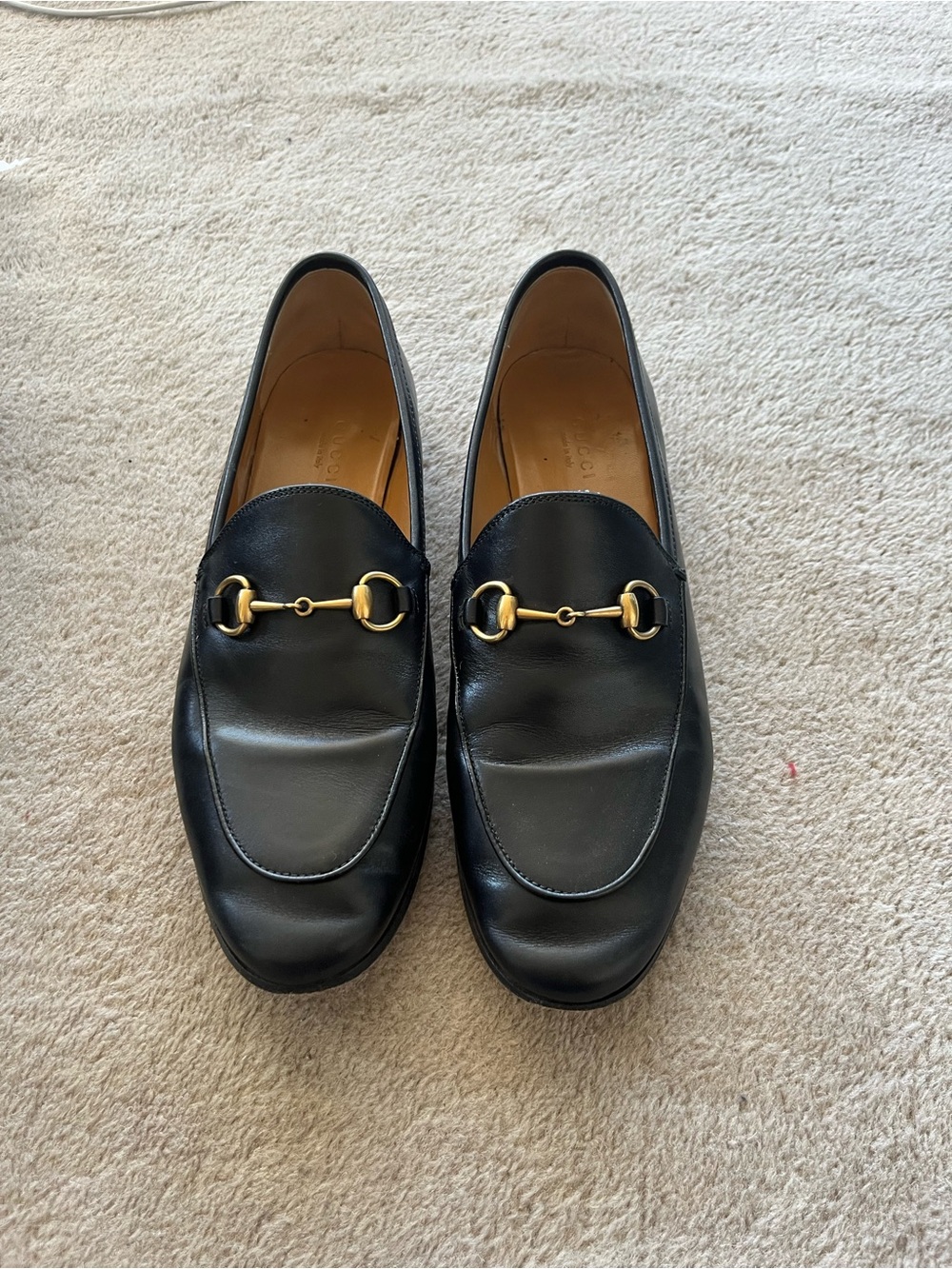 Gucci Jordaan Black Leather Horsebit Loafers - Gold Hardware 38.5